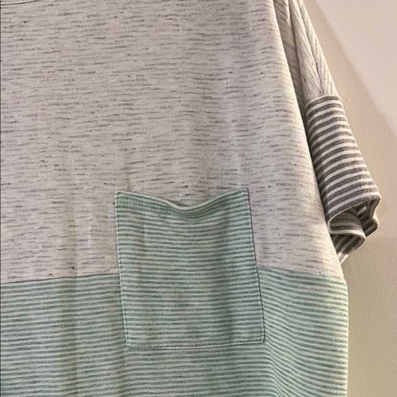 Pink Clover Light Green and Gray Striped Tee - Picture 3 of 6